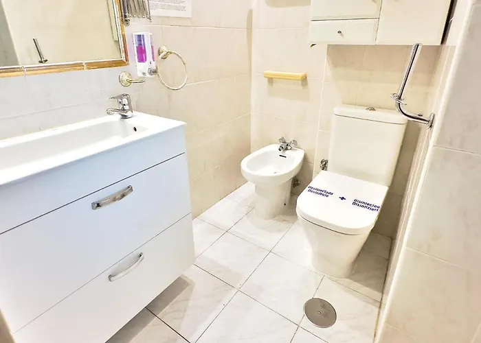 Skol 706 Lovely 2 Bedroom For Rent In Skol דירה מארבלה