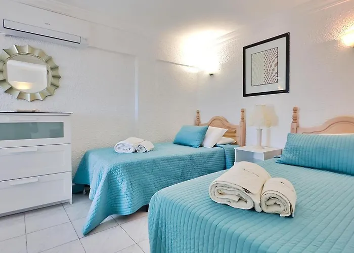 Skol 706 Lovely 2 Bedroom For Rent In Skol * מארבלה